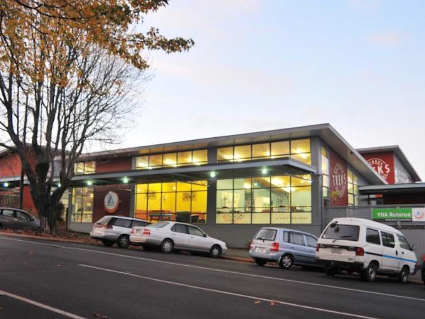 Ostello Haka House Distretto di Rotorua Esterno foto The Village Cinemas at the Village Cinemas in the suburb of Randwick, Sydney, Australia.